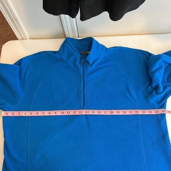 CABELA’S blue fleece 1/4 Zip, in good condition, size XL - Picture 4 of 4